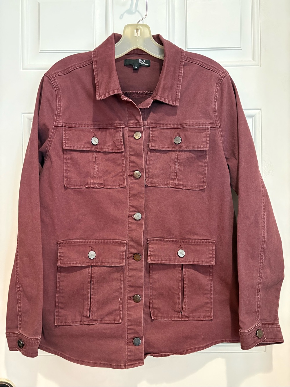 Women’s 1822 Denim Classic Stretch Utility Jacket in Wine, Size XL